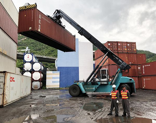 啟洋正面吊租賃：集裝箱正面吊的特點